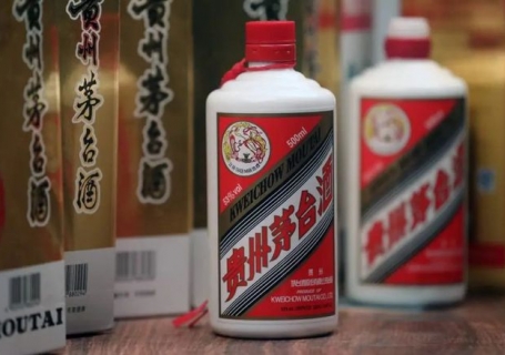 茅台酒回收廊坊市场风云突变：昔日“液体黄金”现价跌回收难