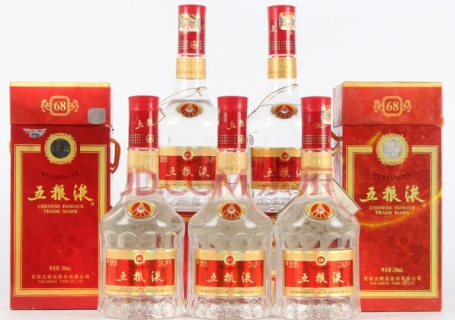 国窖1573和五粮液千元级别白酒哪个更好喝？廊坊回收行情价格多少钱？